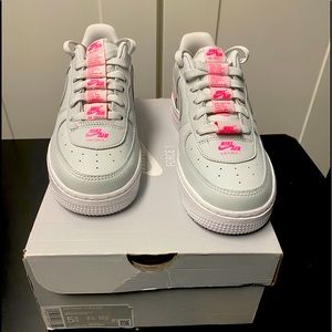 Nike Air Force 1 LV8 (GS) 5.5